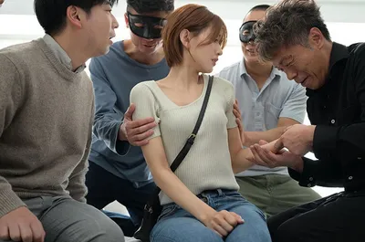 Chồng yêu thổ lộ nỗi lòng với vợ yêu về sở thích “anh muốn nhìn em bị làm tình tập thể”