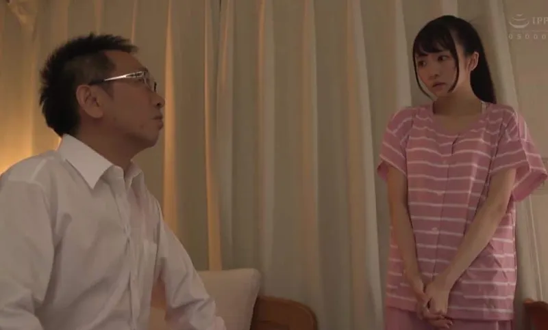 Bố dượng và cục vàng riêng bé nhỏ của vợ